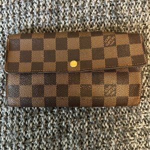 LV Sarah Wallet